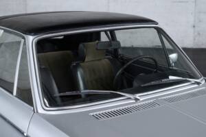 Bild 28/50 von BMW 2002 Baur (1972)