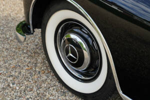 Image 39/50 of Mercedes-Benz 300 Sc Coupé (1957)