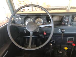 Image 11/12 de Land Rover 88 (1983)