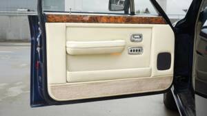 Image 44/45 of Bentley Turbo R (1988)