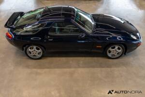 Afbeelding 34/50 van Porsche 928 GTS (1992)