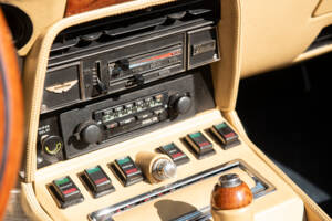 Bild 20/21 von Aston Martin V8 Volante (1979)