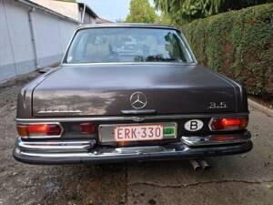 Bild 8/8 von Mercedes-Benz 300 SEL 3.5 (1972)