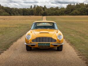 Bild 17/62 von Aston Martin DB 6 Mk II (1970)