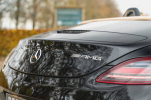 Image 88/100 de Mercedes-Benz SLS AMG Roadster (2011)