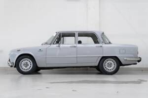 Bild 5/40 von Alfa Romeo Giulia Super 1.3 (1974)