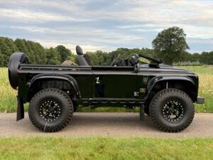 Bild 2/27 von Land Rover Defender 90 Td5 (1999)