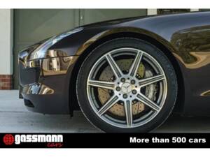 Image 4/15 de Mercedes-Benz SLS AMG Roadster (2012)