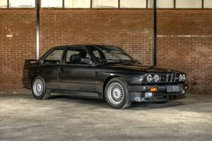 Image 3/65 of BMW M3 (1986)