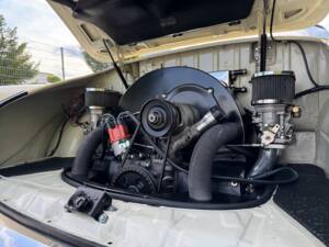 Image 21/30 of Volkswagen Karmann Ghia 1600 (1973)