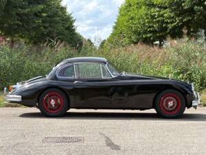 Imagen 3/21 de Jaguar XK 150 FHC (1960)