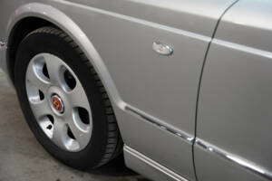 Image 31/50 of Bentley Arnage R (2004)