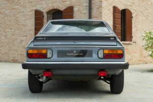 Image 8/48 of Lancia Beta Coupe 1600 (1978)