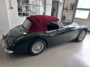 Immagine 13/31 di Austin-Healey 3000 Mk II (BJ7) (1962)