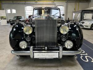 Bild 2/30 von Rolls-Royce Silver Dawn (1951)
