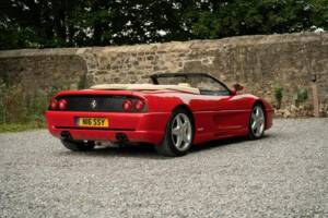 Image 4/28 of Ferrari F 355 Spider (1998)