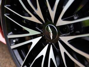 Immagine 21/84 di Aston Martin DBS 770 Ultimate Volante (2023)