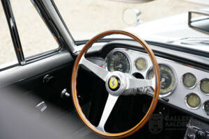 Immagine 19/50 di Ferrari 250 GT 2+2 (1964)