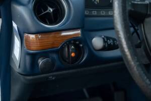 Image 16/62 of Mercedes-Benz 280 CE (1982)