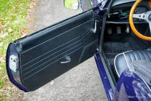 Image 4/60 of Triumph Spitfire Mk III (1970)