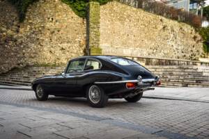 Imagen 2/8 de Jaguar E-Type (2+2) (1970)