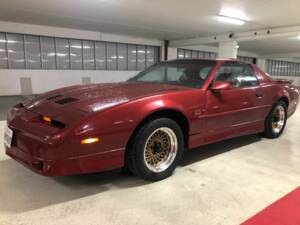 Bild 4/8 von Pontiac Firebird (1990)