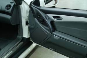 Image 40/50 of Mercedes-Benz SL 55 AMG (2003)