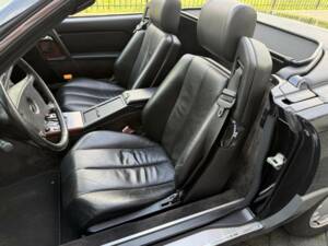 Image 26/50 de Mercedes-Benz 300 SL (1990)