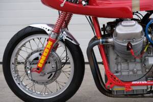 Image 9/44 of Moto Guzzi DUMMY (1972)