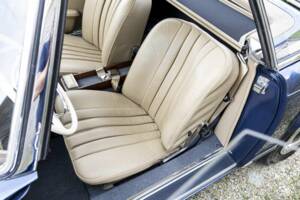 Image 33/44 de Mercedes-Benz 230 SL (1966)