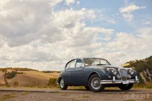 Image 5/50 of Daimler 2.5 Litre V8 (1965)