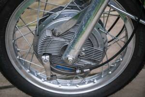 Immagine 8/25 di Benelli 650 Tornado (1972)