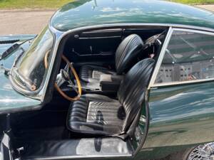 Afbeelding 4/28 van Jaguar E-Type 4.2 (1966)