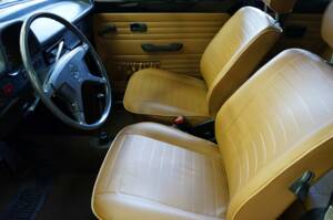 Image 13/15 of Volkswagen Beetle 1303 (1976)