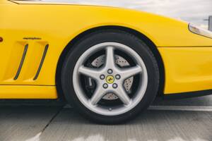 Bild 20/27 von Ferrari 550 Maranello (1997)