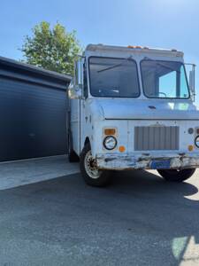 Image 3/18 of Chevrolet Step Van P30 (1979)
