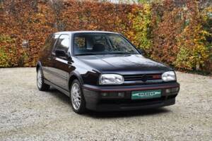 Image 9/41 de Volkswagen Golf III 2.0 GTI &quot;Edition&quot; (1997)