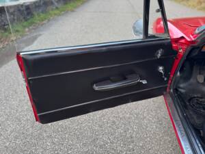 Immagine 28/48 di Alfa Romeo Giulia GT 1300 Junior (1972)