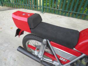 Bild 20/45 von MV Agusta 125 Sport (1976)