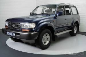 Image 16/19 of Toyota Land Cruiser HDJ80 (1997)