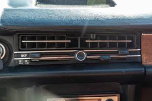 Image 32/46 of Mercedes-Benz 250 CE (1970)