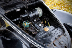 Image 19/66 of FIAT 1500 D (1948)