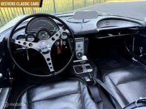 Bild 14/24 von Chevrolet Corvette (1962)