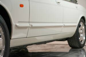 Image 39/50 of Jaguar XJR 4.0 (1995)