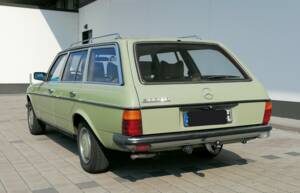 Immagine 9/55 di Mercedes-Benz 300 TD (1979)