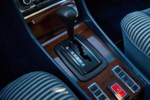 Image 16/25 of Mercedes-Benz 280 SE (1979)