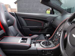 Bild 57/85 von Aston Martin V12 Vantage AMR Roadster (2018)