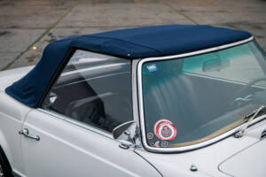 Image 19/36 of Mercedes-Benz 230 SL (1965)