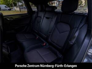 Bild 25/49 von Porsche Macan S (2022)