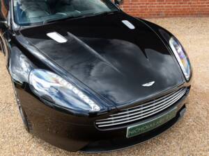 Image 23/94 of Aston Martin DB 9 (2014)